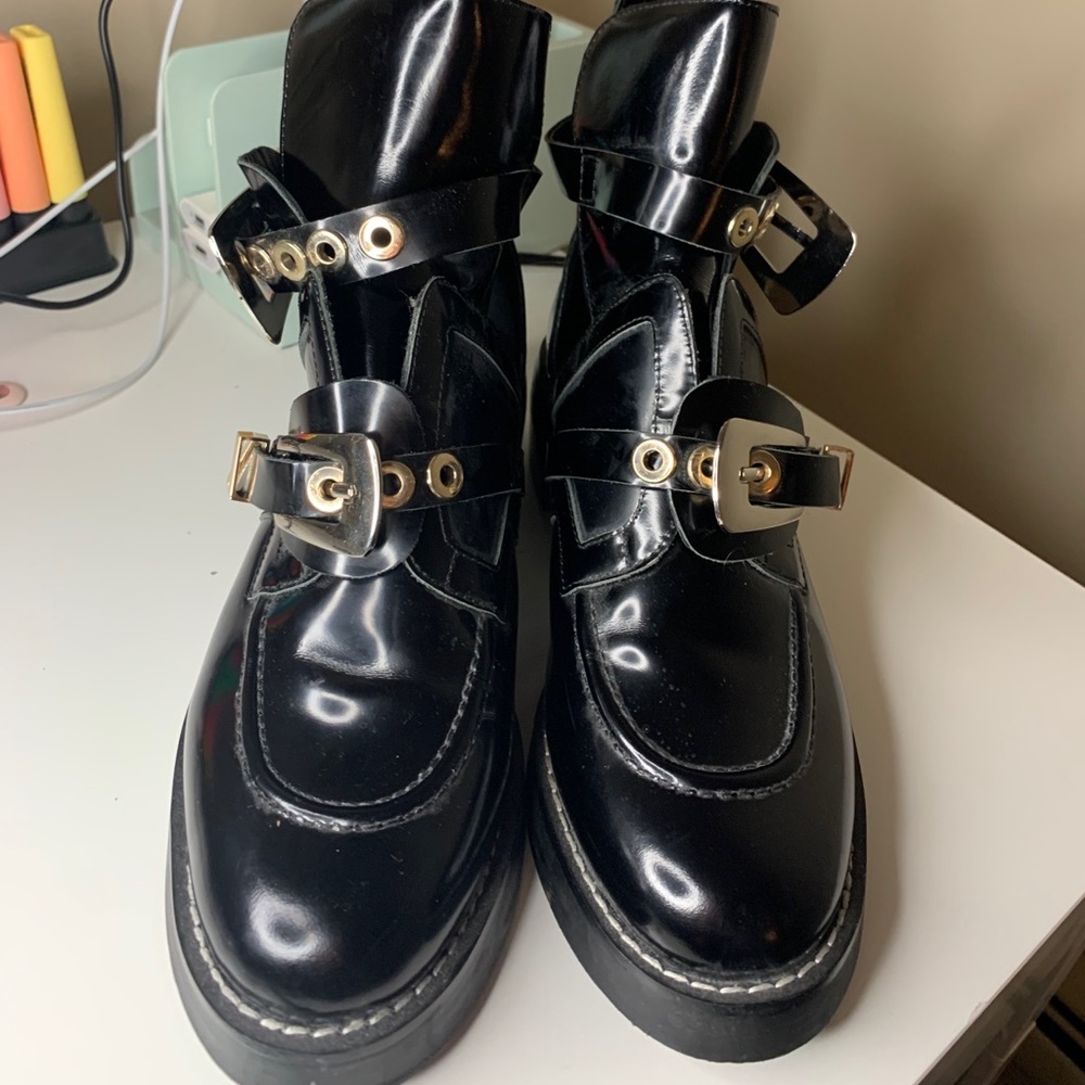 balenciaga ceinture  cutout boots